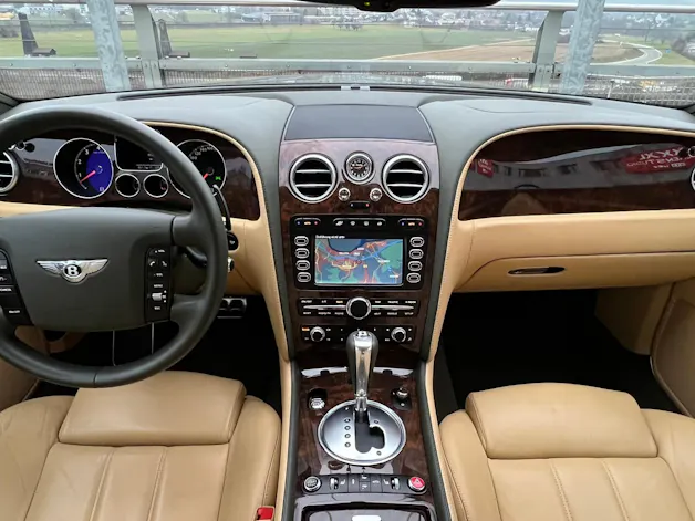 BENTLEY CONTINENTAL GT 6.0 l 560 PS