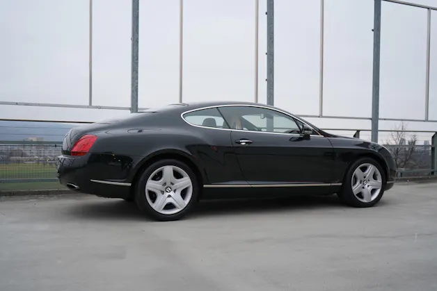 BENTLEY CONTINENTAL GT 6.0 l 560 PS