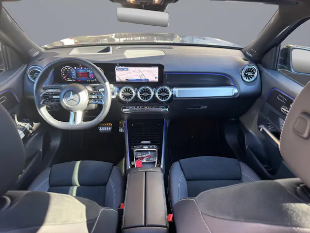 MERCEDES-BENZ GLB 220 AMG Line 4matic