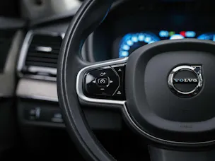 VOLVO XC90 B5 Diesel Mild Hybrid AWD Inscription Geartronic *7 Plätzer*Sitzbelüftung*Lenkradheizung*AHK*