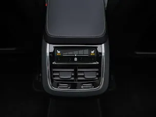 VOLVO XC90 B5 Diesel Mild Hybrid AWD Inscription Geartronic *7 Plätzer*Sitzbelüftung*Lenkradheizung*AHK*