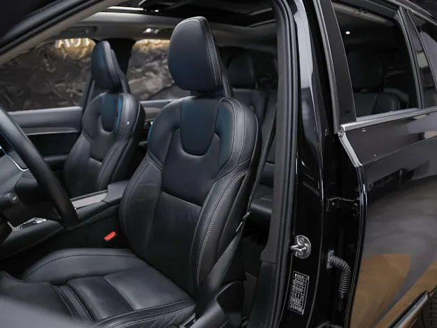 VOLVO XC90 B5 Diesel Mild Hybrid AWD Inscription Geartronic *7 Plätzer*Sitzbelüftung*Lenkradheizung*AHK*