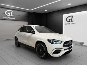 MERCEDES-BENZ GLA 200 7G-DCT