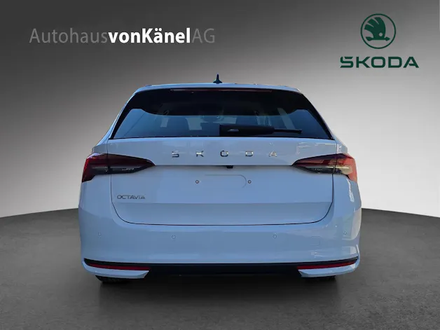 SKODA Octavia Combi 2.0 TSI DSG Selection 4x4