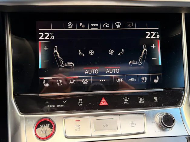 AUDI RS6 AVANT 4.0 TFSI QUATTRO PERFORMANCE *** TRAUM IN NARDOGRAU & KERAMIK BREMSEN ***