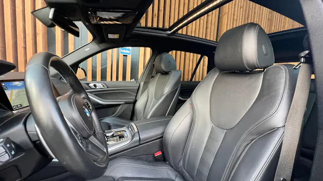 BMW X5 xDRIVE 48V 30d M SPORT STEPTRONIC l 286 PS