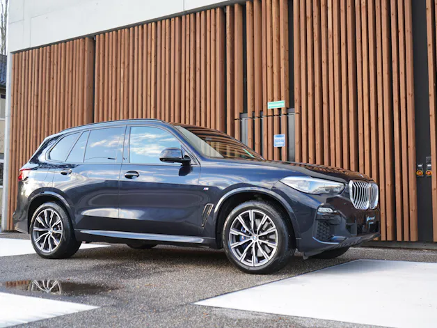 BMW X5 xDRIVE 48V 30d M SPORT STEPTRONIC l 286 PS