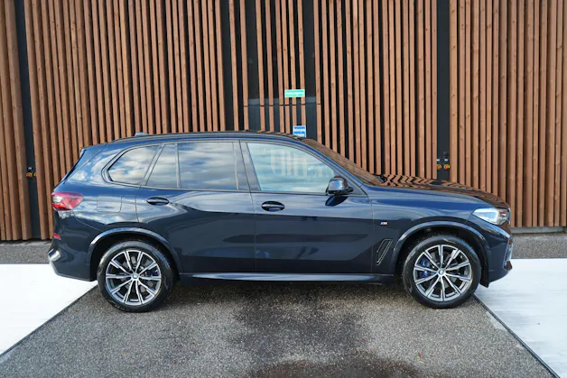 BMW X5 xDRIVE 48V 30d M SPORT STEPTRONIC l 286 PS