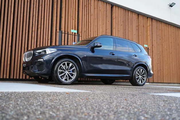 BMW X5 xDRIVE 48V 30d M SPORT STEPTRONIC l 286 PS