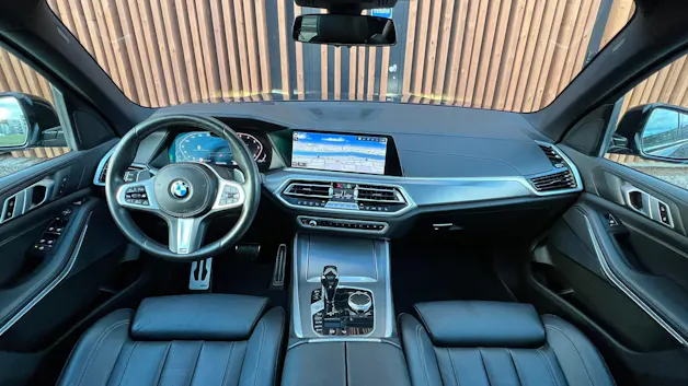 BMW X5 xDRIVE 48V 30d M SPORT STEPTRONIC l 286 PS