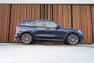 BMW X5 xDRIVE 48V 30d M SPORT STEPTRONIC l 286 PS
