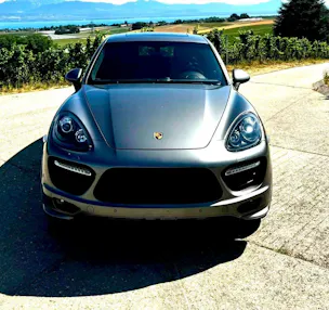 PORSCHE Cayenne GTS