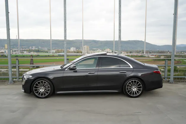 MERCEDES-BENZ S 500 4MATIC AMG LINE NIGHT 9G-TRONIC l 435 PS