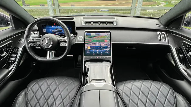 MERCEDES-BENZ S 500 4MATIC AMG LINE NIGHT 9G-TRONIC l 435 PS
