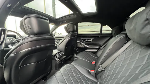 MERCEDES-BENZ S 500 4MATIC AMG LINE NIGHT 9G-TRONIC l 435 PS