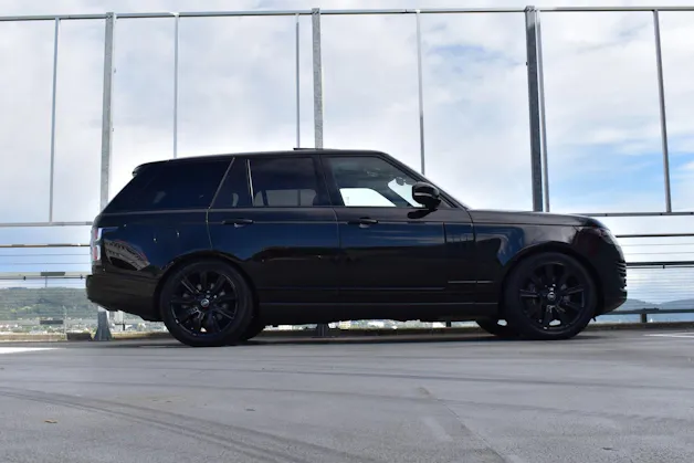 Land Rover RANGE ROVER 2.0 Si4 P400e PHEV VOGUE BLACK AUTOMATIC l 404 PS
