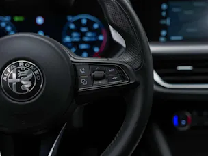 ALFA ROMEO Stelvio 2.2 JTDM Sprint Q4 AT8 *Assistenten*Sitzheizung*Lenkradheizung*