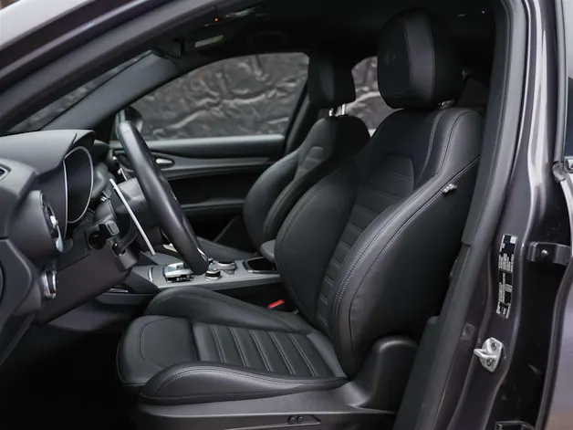 ALFA ROMEO Stelvio 2.2 JTDM Sprint Q4 AT8 *Assistenten*Sitzheizung*Lenkradheizung*