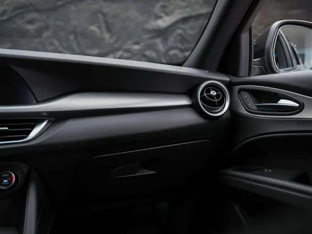 ALFA ROMEO Stelvio 2.2 JTDM Sprint Q4 AT8 *Assistenten*Sitzheizung*Lenkradheizung*
