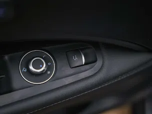 ALFA ROMEO Stelvio 2.2 JTDM Sprint Q4 AT8 *Assistenten*Sitzheizung*Lenkradheizung*