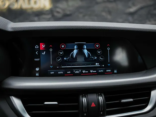 ALFA ROMEO Stelvio 2.2 JTDM Sprint Q4 AT8 *Assistenten*Sitzheizung*Lenkradheizung*