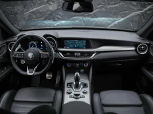 ALFA ROMEO Stelvio 2.2 JTDM Sprint Q4 AT8 *Assistenten*Sitzheizung*Lenkradheizung*