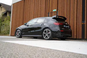 MERCEDES-BENZ A 45 S AMG 4MATIC+ SPEEDSHIFT AERO BLACK l 421 PS