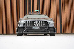 MERCEDES-BENZ A 45 S AMG 4MATIC+ SPEEDSHIFT AERO BLACK l 421 PS