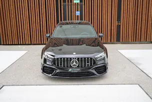 MERCEDES-BENZ A 45 S AMG 4MATIC+ SPEEDSHIFT AERO BLACK l 421 PS