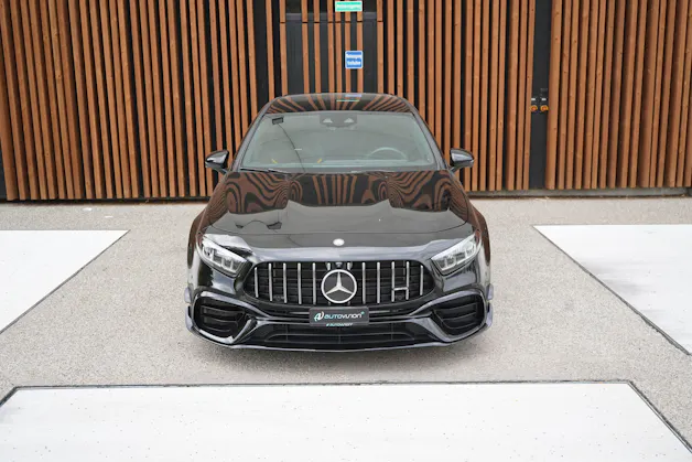 MERCEDES-BENZ A 45 S AMG 4MATIC+ SPEEDSHIFT AERO BLACK l 421 PS