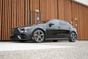 MERCEDES-BENZ A 45 S AMG 4MATIC+ SPEEDSHIFT AERO BLACK l 421 PS