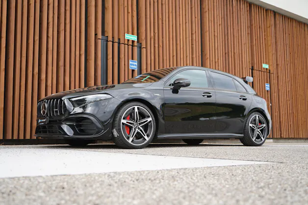 MERCEDES-BENZ A 45 S AMG 4MATIC+ SPEEDSHIFT AERO BLACK l 421 PS