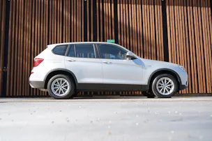BMW X3 xDRIVE 20i STEPTRONIC l 184 PS