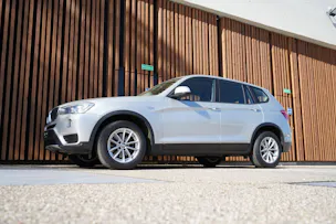 BMW X3 xDRIVE 20i STEPTRONIC l 184 PS