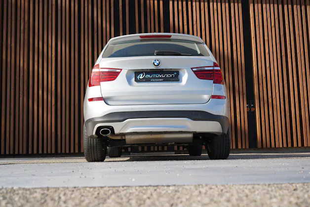 BMW X3 xDRIVE 20i STEPTRONIC l 184 PS