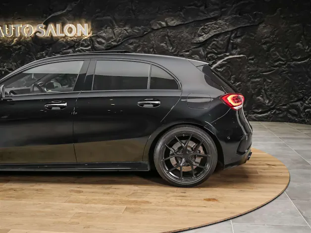 MERCEDES-BENZ A 35 AMG 4Matic Speedshift *CH -Fahrzeug*Panorama*Burmester*El. Sitze mit Memory*