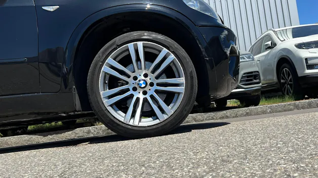 BMW X5 xDRIVE 40d STEPTRONIC M SPORT l 306 PS