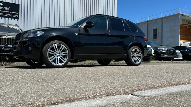 BMW X5 xDRIVE 40d STEPTRONIC M SPORT l 306 PS