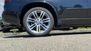 BMW X5 xDRIVE 40d STEPTRONIC M SPORT l 306 PS