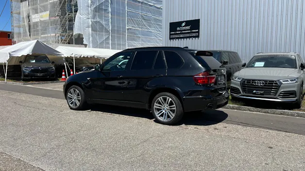 BMW X5 xDRIVE 40d STEPTRONIC M SPORT l 306 PS