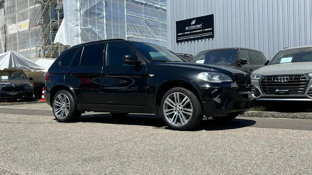 BMW X5 xDRIVE 40d STEPTRONIC M SPORT l 306 PS