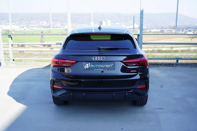 AUDI Q3 SPORTBACK 40 TDI S LINE QUATTRO BLACK S-TRONIC l 193 PS
