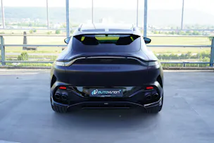 ASTON MARTIN DBX 707 4.0 V8 BI-TURBO BLACK l 707 PS