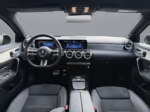 MERCEDES-BENZ A 250 AMG Line 4m