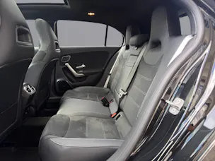 MERCEDES-BENZ A 250 AMG Line 4m