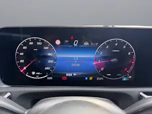 MERCEDES-BENZ A 250 AMG Line 4m