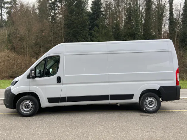 OPEL Movano 2.2 d 3,5t L3H2 180PS AHK
