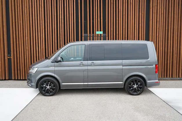 VW T6 MULTIVAN 2.0 Bi-TDI BUSINESS 4 MOTION DSG l 199 PS