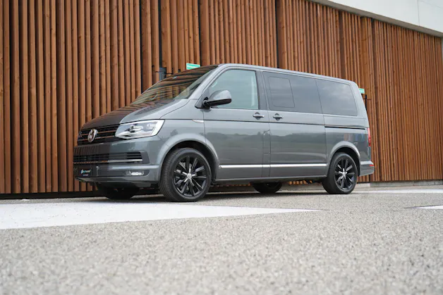 VW T6 MULTIVAN 2.0 Bi-TDI BUSINESS 4 MOTION DSG l 199 PS