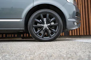 VW T6 MULTIVAN 2.0 Bi-TDI BUSINESS 4 MOTION DSG l 199 PS